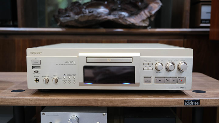 Sony MDS-JA50ES Đầu chơi Mini Disc vượt trội với hiệu năng